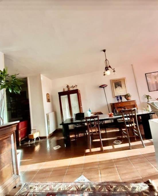 Apartment Napolisweetnapoli Panoramico In Centro Storico Naples